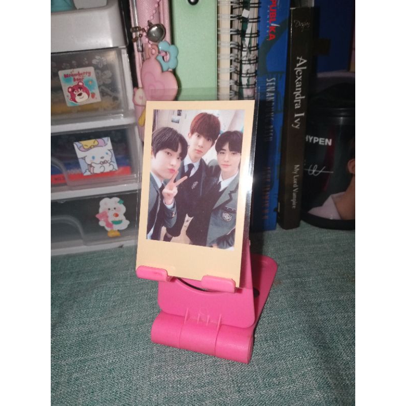 

[baca note] offc HESUNSUN STANDING DAN POLA