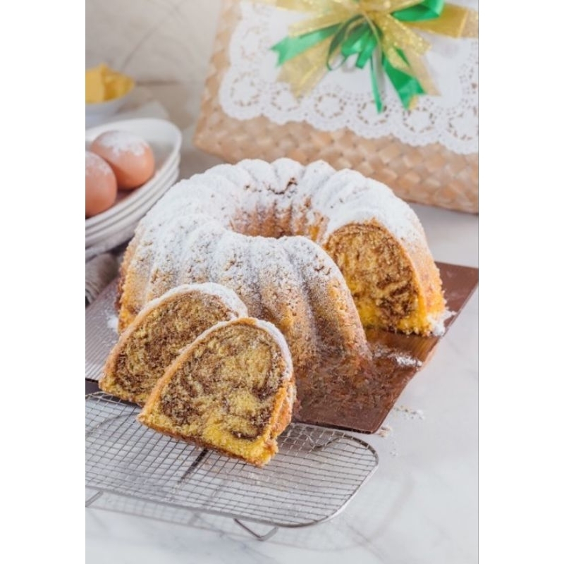 

Hampers Lebaran 2025 Serona Kue Marmer Special