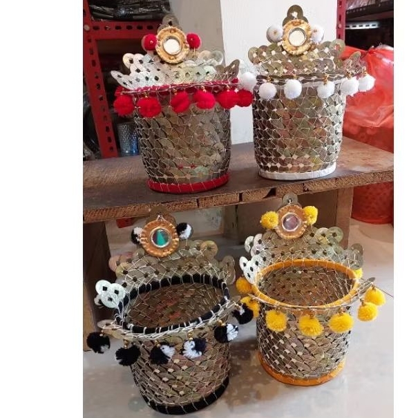 wakul daksina bahan pis bolong