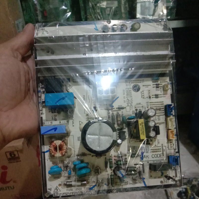 Modul PCB outdoor AC LG inverter EBR814594 05