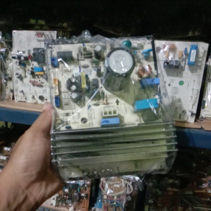 Modul PCB outdoor AC LG inverter EBR814594 06