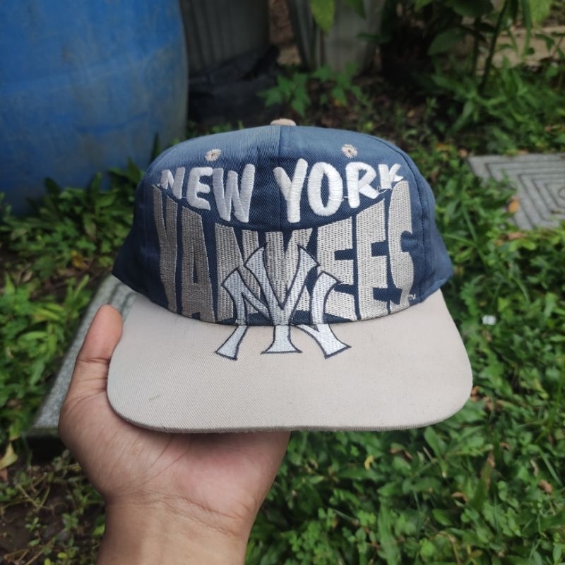 TOPI VINTAGE NY LOGO 7