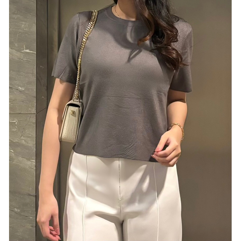 Hansoo top - Basic knit top | Basic Top | Atasan Knit Wanita | Basic Kasual Wanita | Atasan Polos Wa