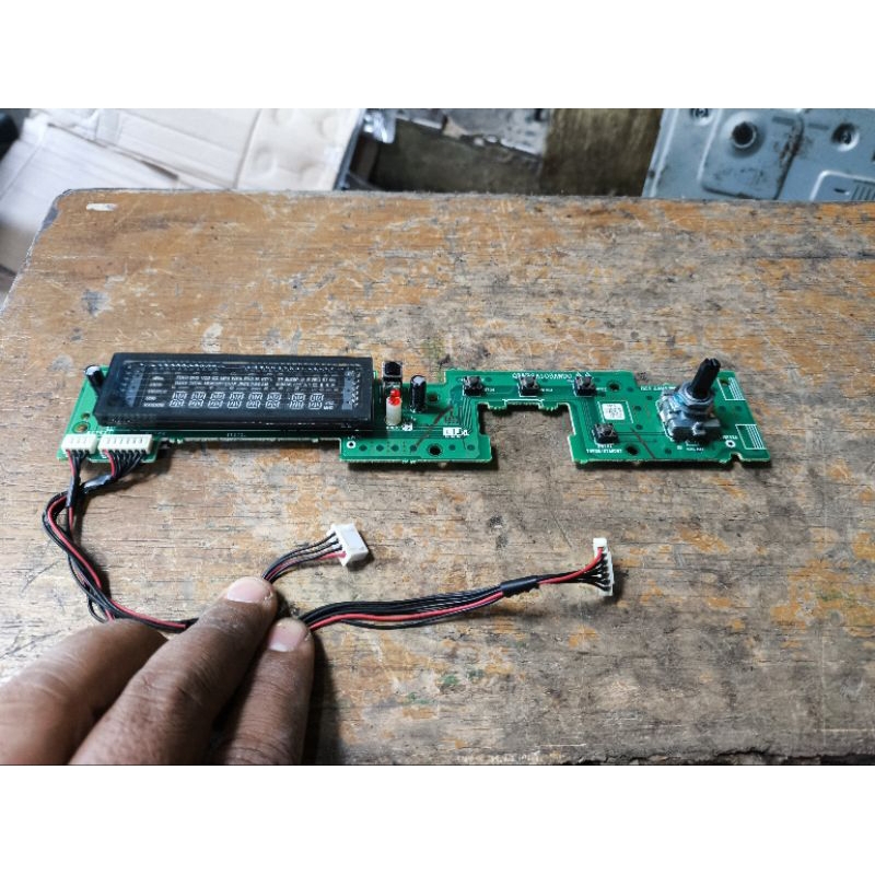 panel depan dvd home theater sharp DVCN600