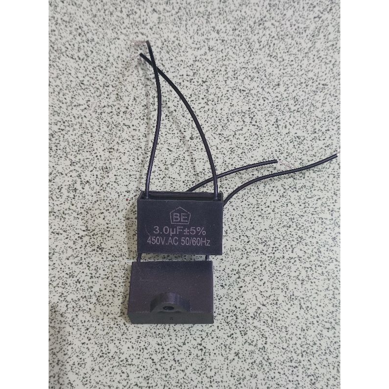 Capasitor Kotak 3 uf 450V Kapasitor 3uf / 450V Kotak