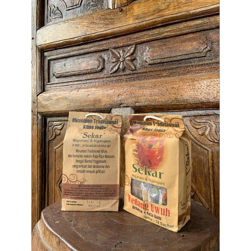 

Minuman Tradisional Khas Jogja Sekar Migunani & Ngangeni