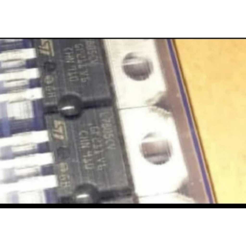 RD0271 ic regulator asli st oti ori 7805 L7805 L7805cv chn by PCM LTC GLODOK