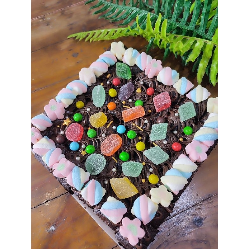 

Decorated Brownies Candy