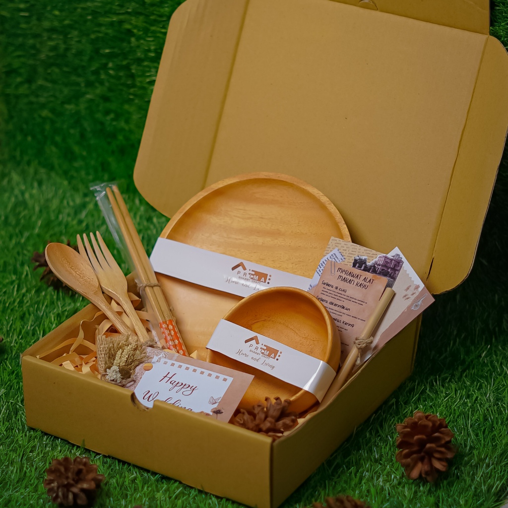 L18Production Hampers Kado Souvenir Set Alat Makan Piring Mangkok Kayu Aesthetic