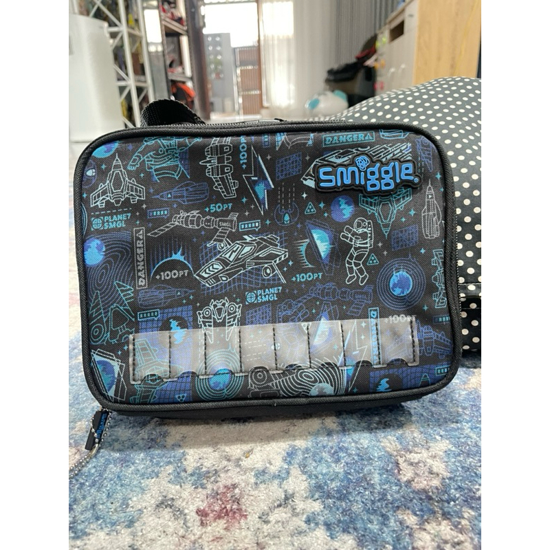 LUNCHBAG SMIGGLE- ASTRONOT