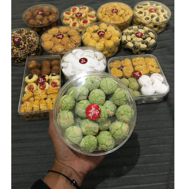

Kue pandan