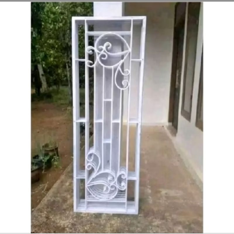 tralis jendela sesuai gambar ukuran T=91,5cm x L=41,8cm