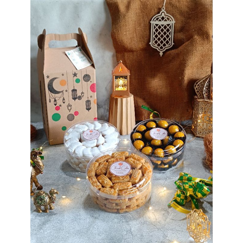 

Hampers hamper parcel lebaran idul fitri kue kering roti cookies jogja