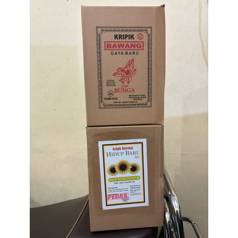 

Kripik bawang legend