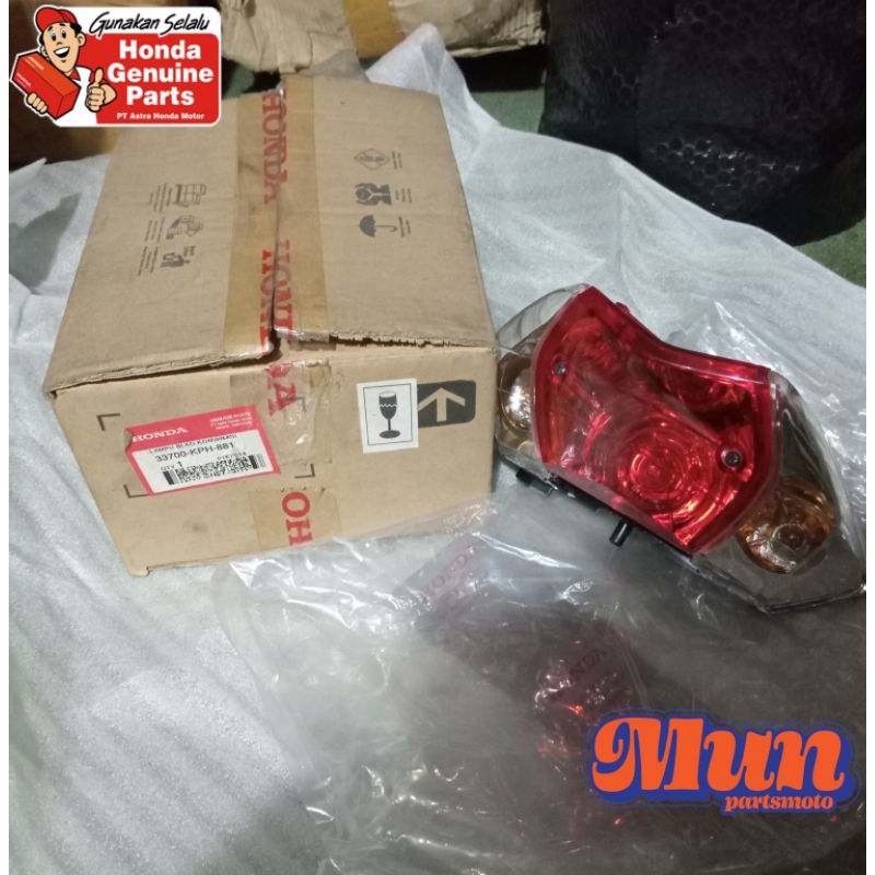 33700-KPH-881 Stoplamp lampu belakang Karisma