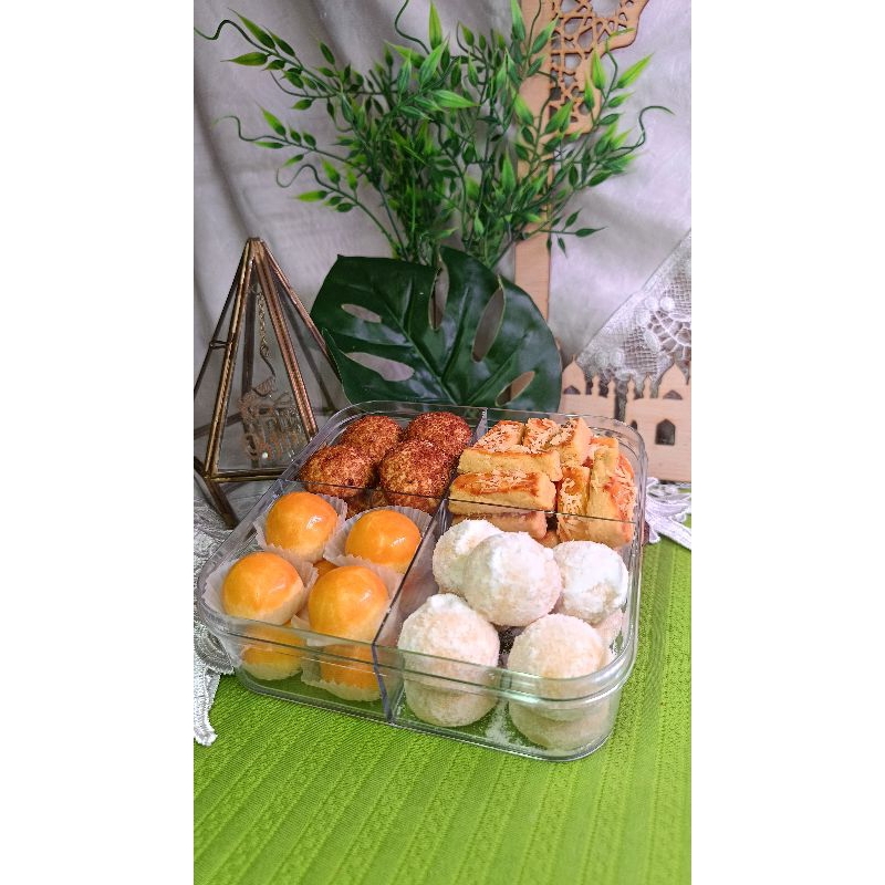 

mix produk kue kering toples segi 4