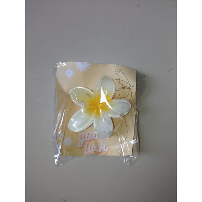 jedai rambut bunga bali