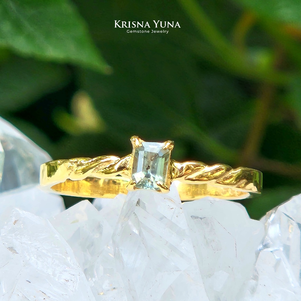 Natural Srilankan Green Sapphire