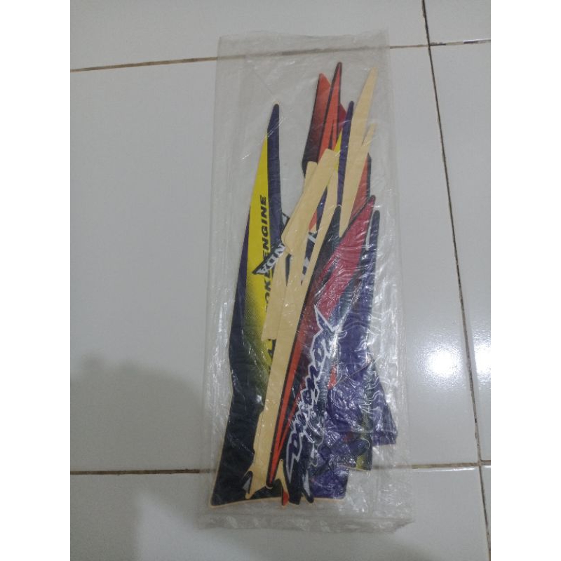 Karisma x 2003 full hitam