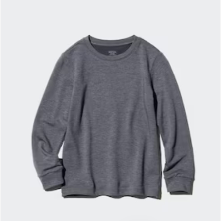 Preloved UNIQLO KIDS Heattech Long-sleeve T-shirt size 140 / 10-11Y