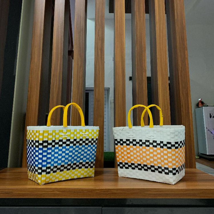 

Paket Hemat Isi 20 Pcs Ukuran (L) 5 kgTas Fitri Kaca Bahan Full Kaca