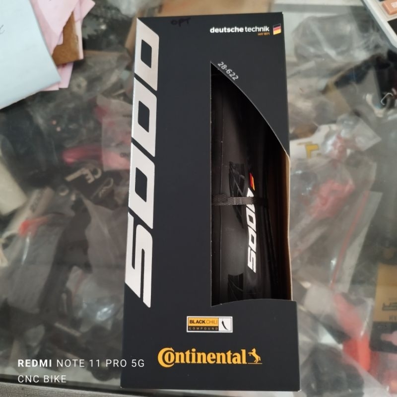 Ban Luar Continental GP5000 700 X 28C Black