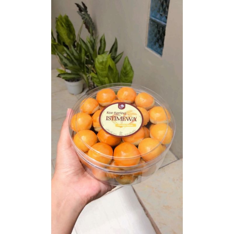 

KUE KERING NASTAR PREMIUM 250GRAM ISIAN FULL BUTTER SELAI NANAS