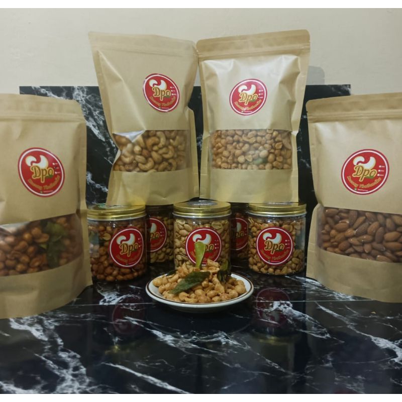 

Kacang Mede Original Oven, panggang 1/2 kg