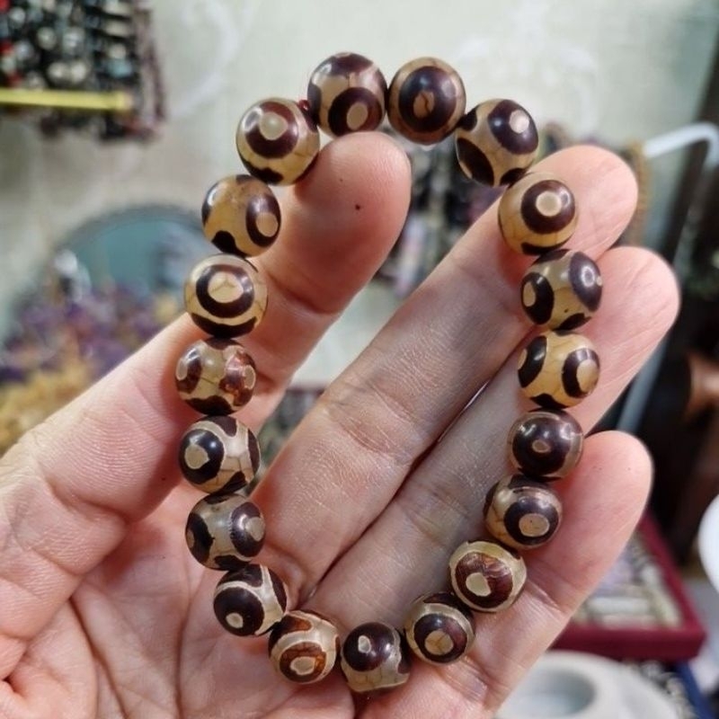 Gelang Tibetan Dzi Bead
