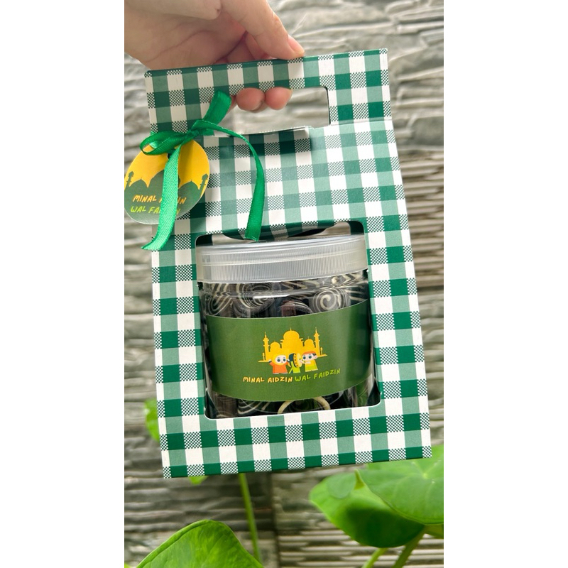 

BOX TOPLES HAMPERS LEBARAN/NATAL 500-600ml