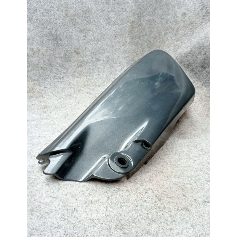 Bagian Kiri Kempol Honda grand bulus abu abu body Astrea grand bulus abu abu ORI cover body Astrea g