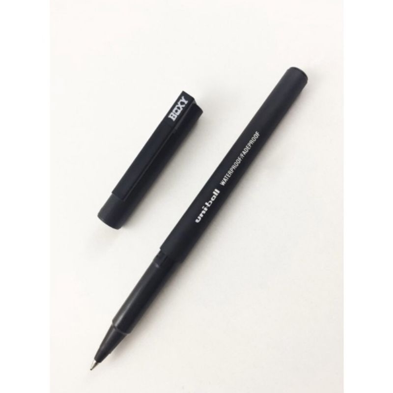 

Pulpen BOXY UB 105 Pigment Ink 1 Lusin (12pcs)