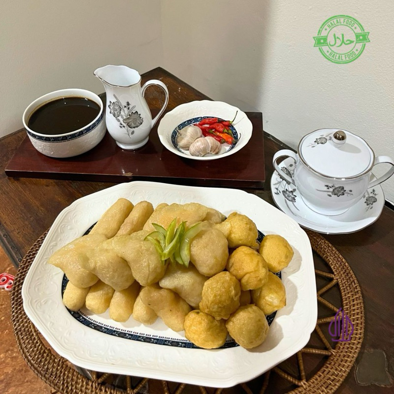 

Pempek Palembang Premium Asli Ikan Tenggiri