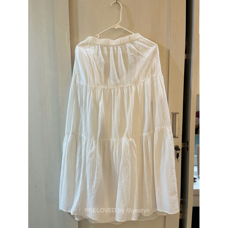 Preloved Uniqlo Tiered Skirt