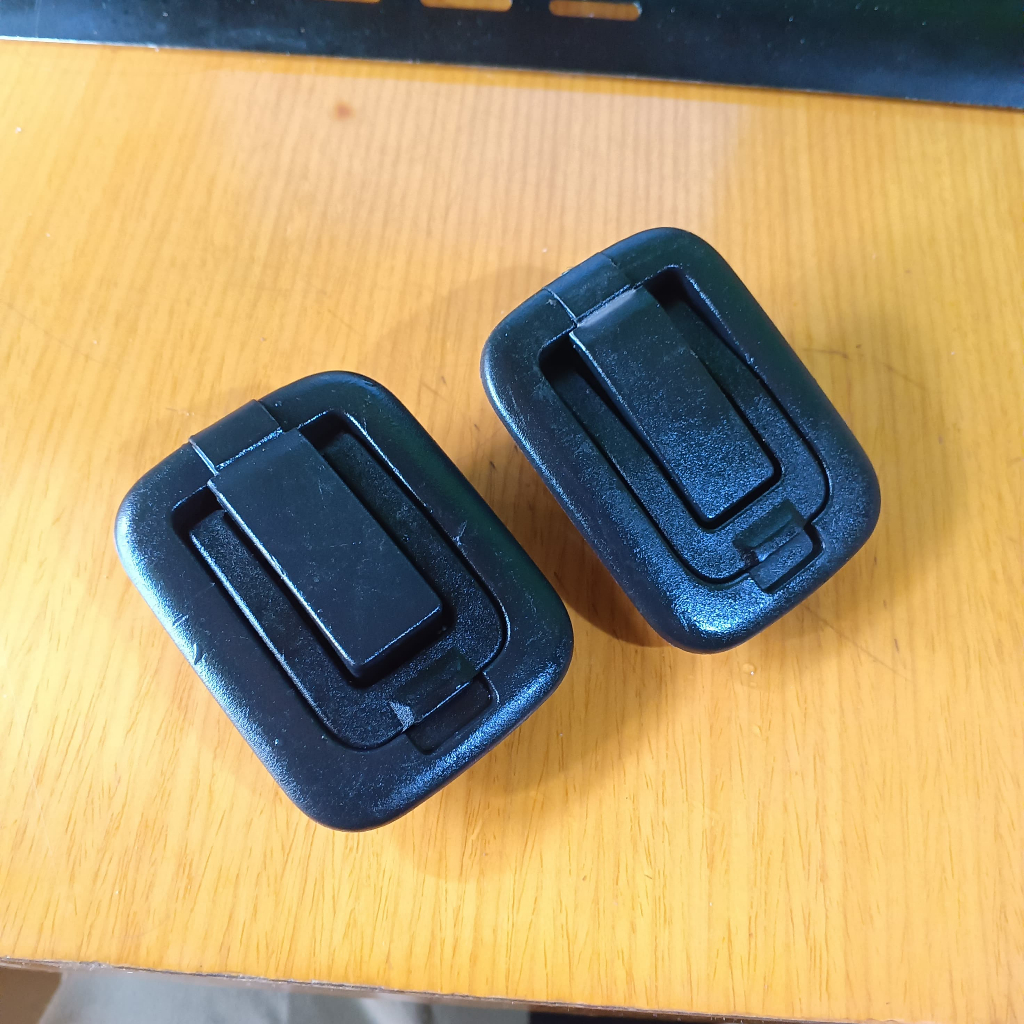 Cover Box Cargo Kanan Kiri Pajero Sport