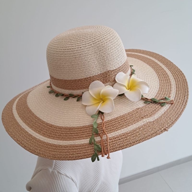 Lily Straw Hat | Topi Pantai Jerami Bunga Bangkok Import