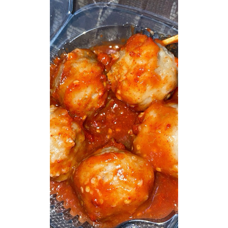 

BAKSO JUMBO ISI MOZARELLA TOPING MERCON ISI 4pcs