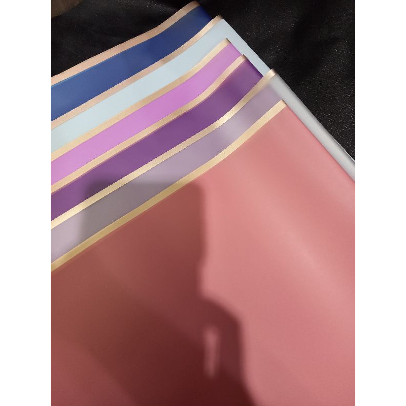 

plastik wrapping buket/bahan buket/kertas buket/perlembar