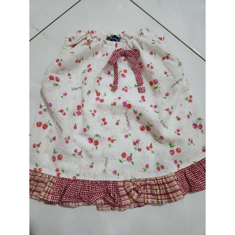 PRELOVED DRESS ATASAN CHERRY KATBOL 3-12 BULAN