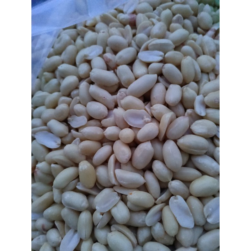 

kacang tanah kupas super / bawang / putih 500 gram