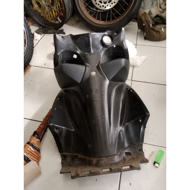 legshield skydrive legsil suzuki skydrive original copotan