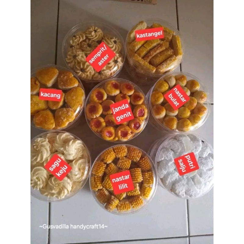 

KUEKERING LEBARAN SEPAKET