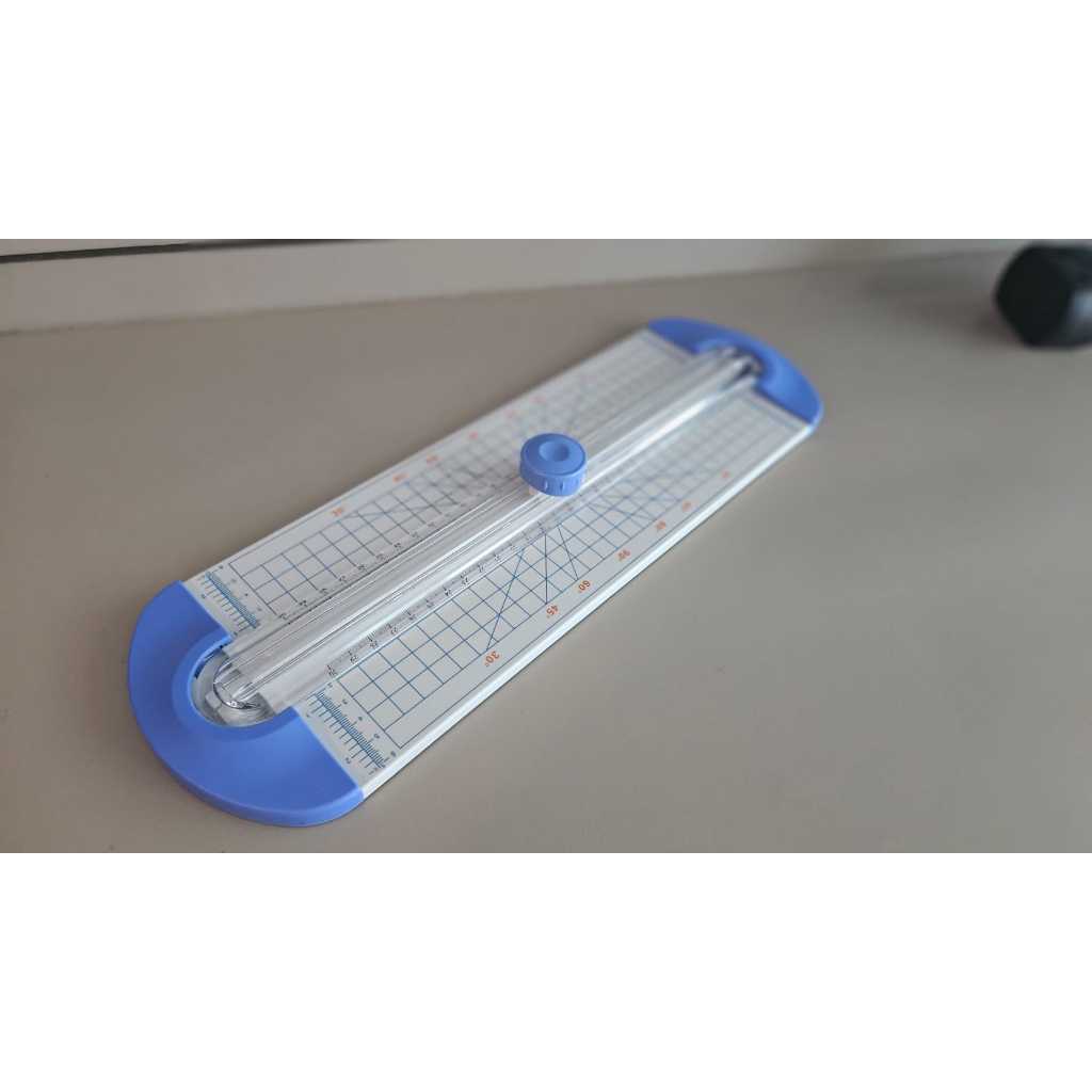 

Portable Paper Trimmer A4 Size Paper Cutter Cutting Machine 12 Inch Cutting Width for Craft Paper Photo Laminated Paper