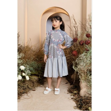 WEARING KLAMBY MARIRI DRESS ANAK 3/4 INDIGO CHARCOAL