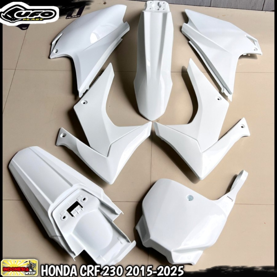 HONDA CRF 230 F 2015 2016 2017 2018 2019 2020 2021 2022 2023 2024 2025 - UFO COMPLETE PLASTIK KIT - 