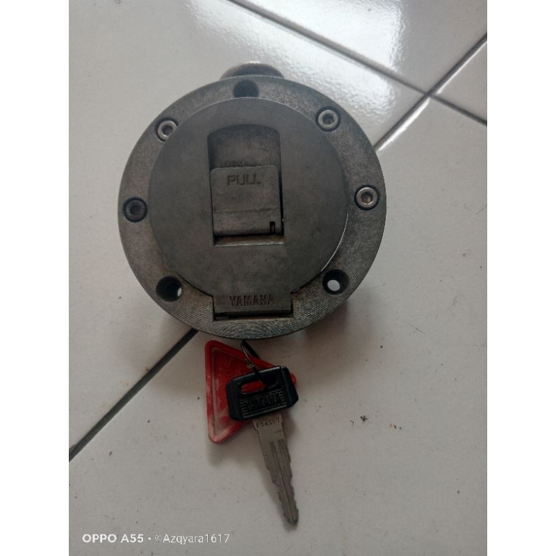 Tutup tengki Scorpio G