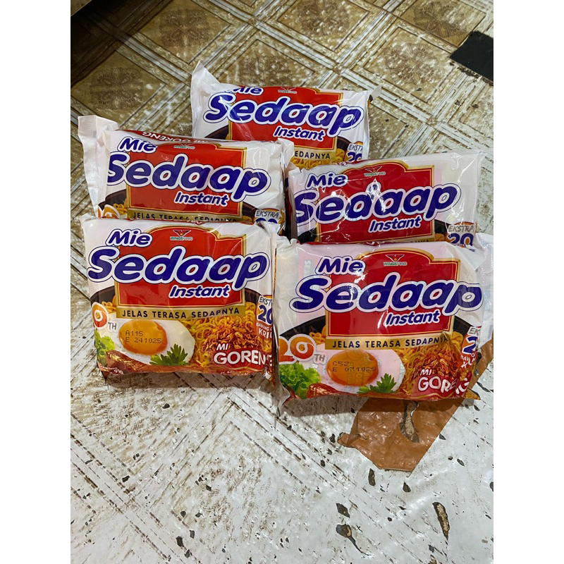 

Mie Sedap Goreng