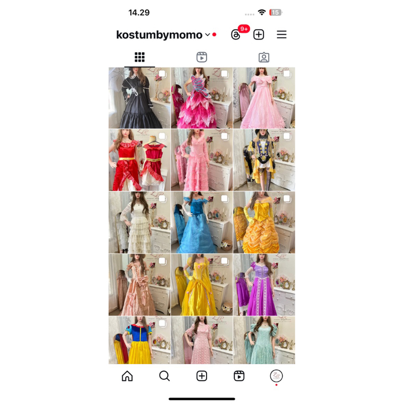 [SEWA/JUAL] lG @kostumbymomo  Gaun Noni belanda / gaun karnaval / baju karnaval / wedding gown / non