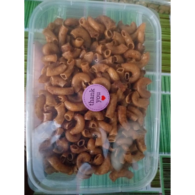 

MACRONI BANTET TIPIS