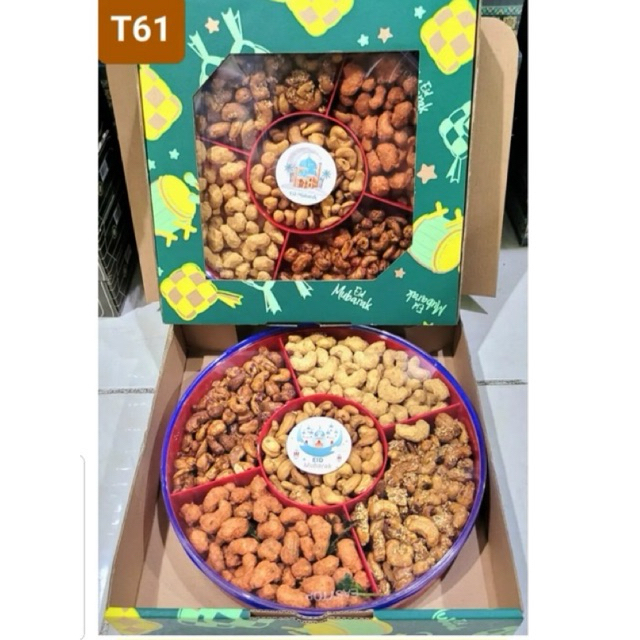 

Kacang Mede Goreng 1kg dgn BOX